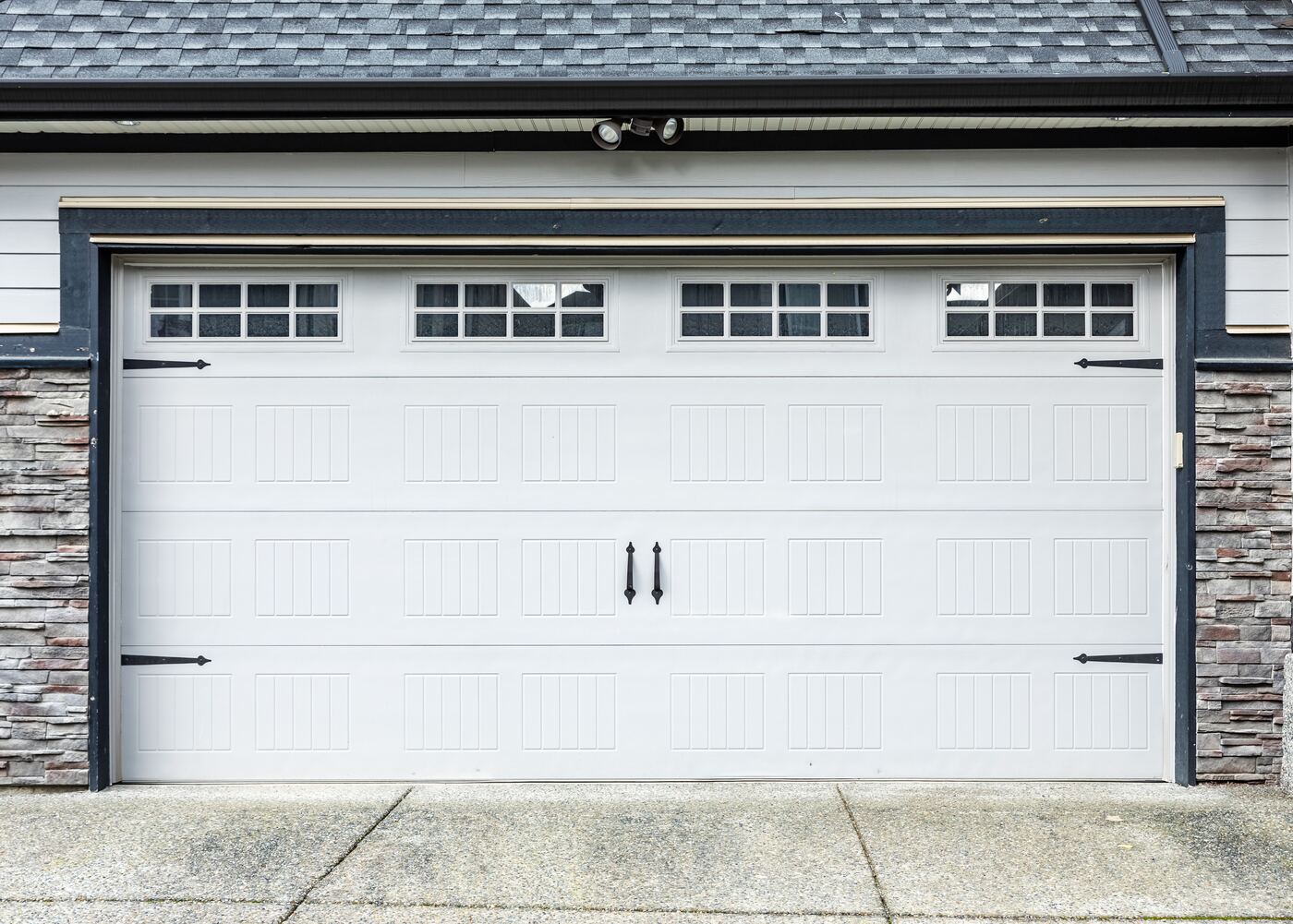 Detailansicht eines Garagentores